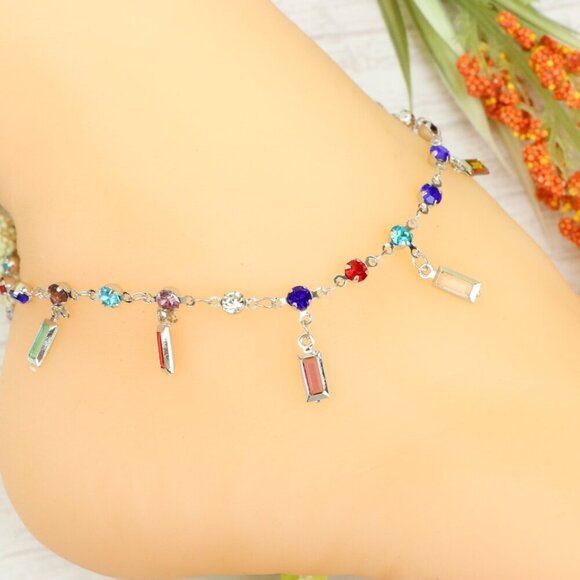 "Handmade Anklet – Elegant & Delicate Jewelry for Women | UNVRC1322 - Picture 9 of 10